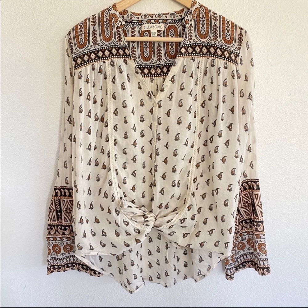 Billabong Boho Paisley Bell Sleeve Button Blouse Large